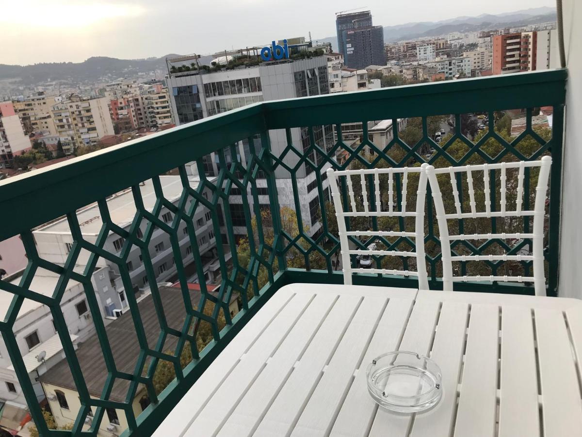 Sun Tower-Center Of Tirana Apartment Exterior foto