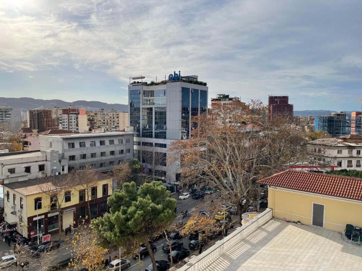 Sun Tower-Center Of Tirana Apartment Exterior foto