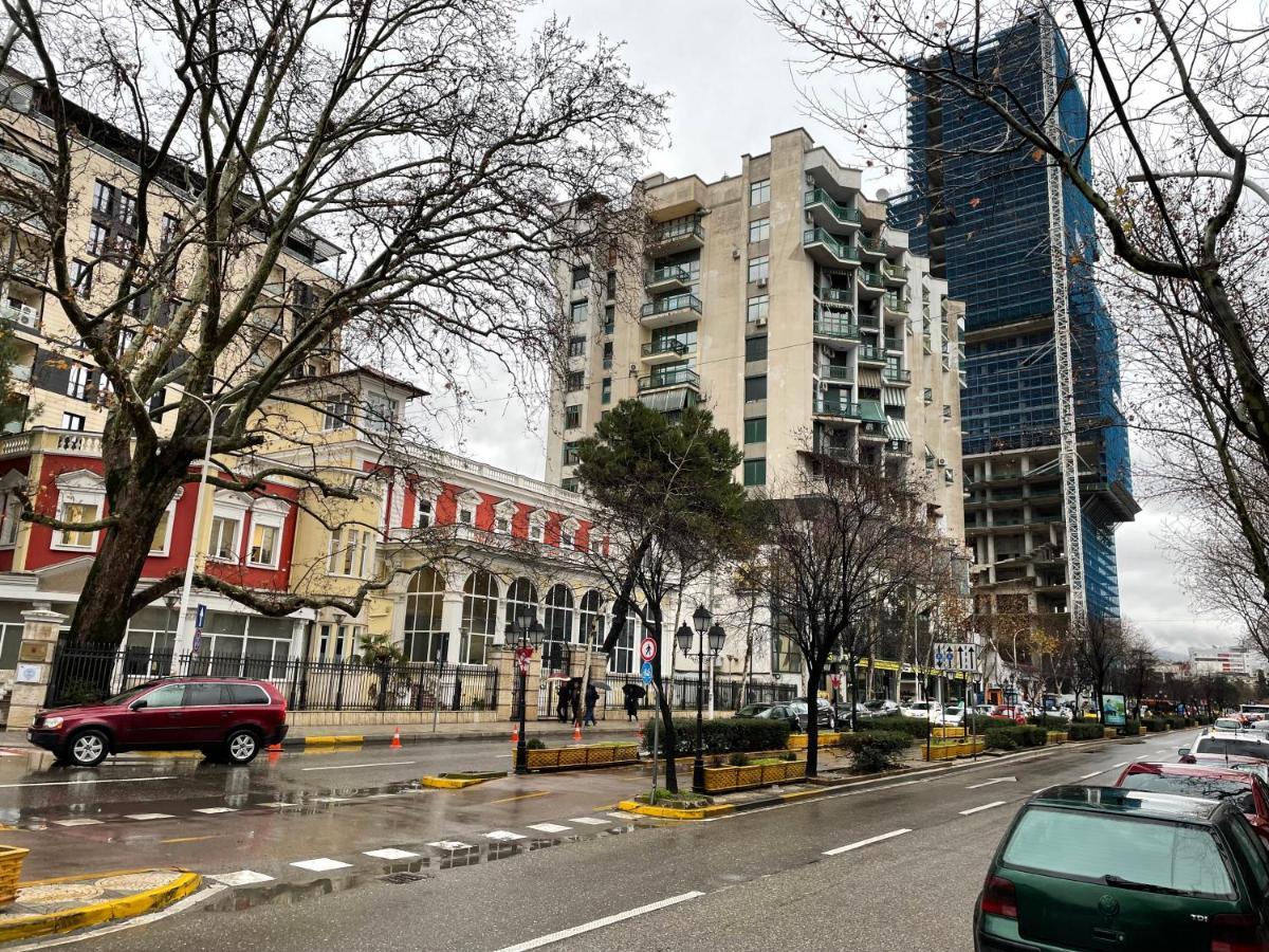 Sun Tower-Center Of Tirana Apartment Exterior foto